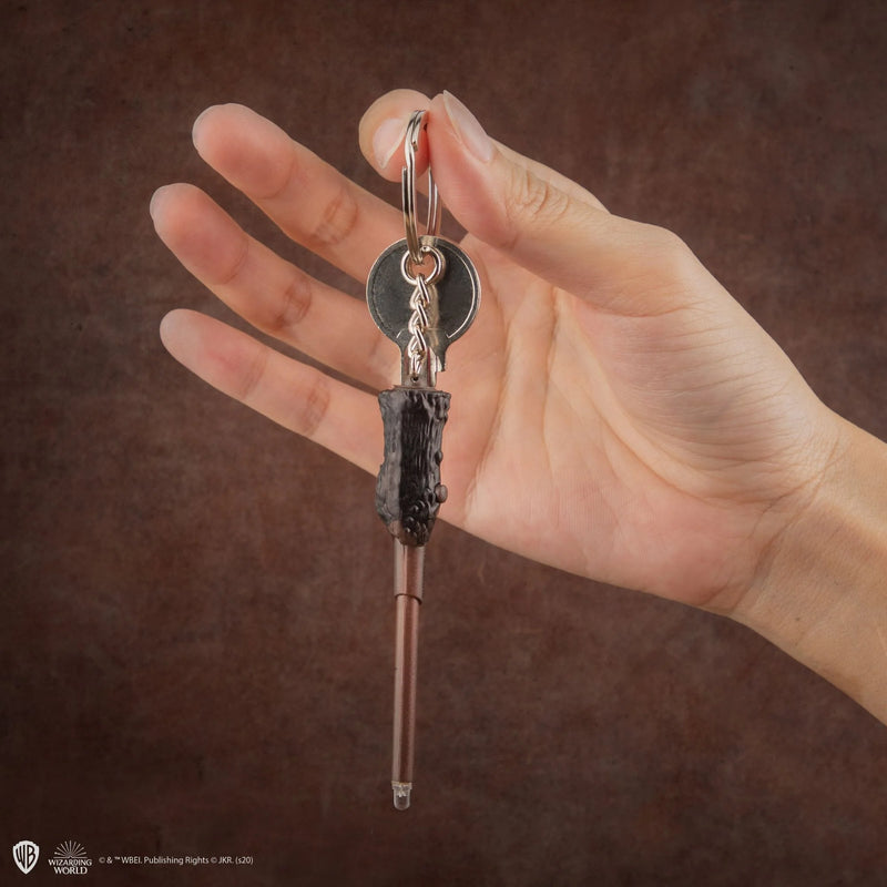 Harry Potter Lumos Light-Up Wand Keyring, alternate view
