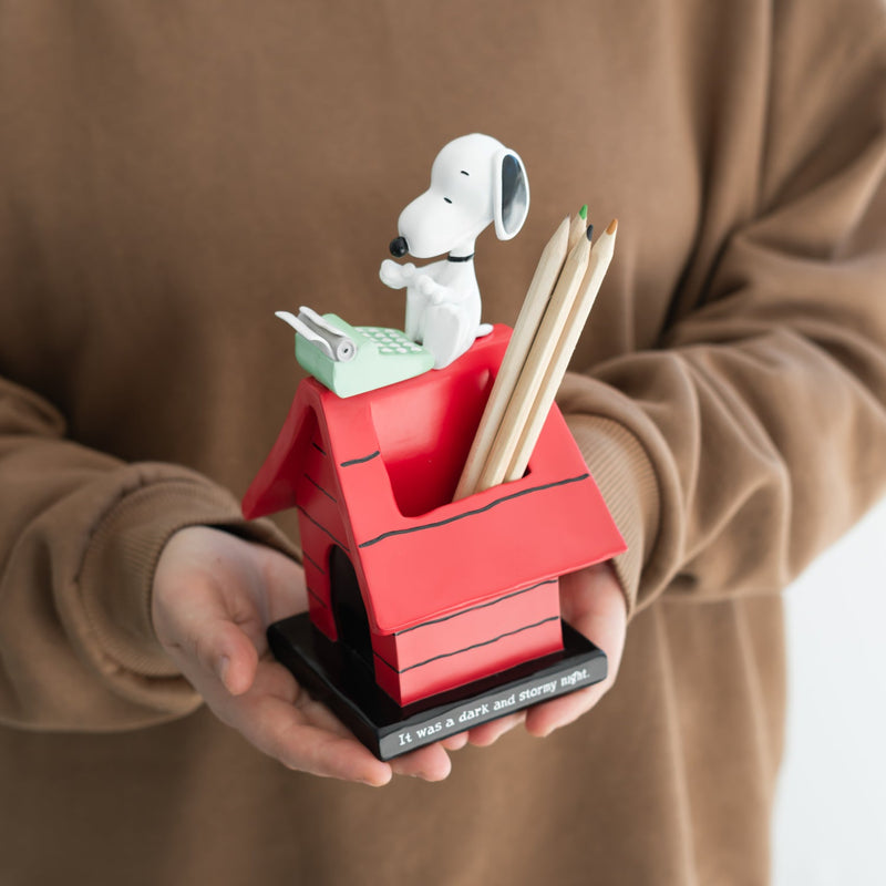 Snoopy Pen Holder Hand-Painted Resin Desk Tidy