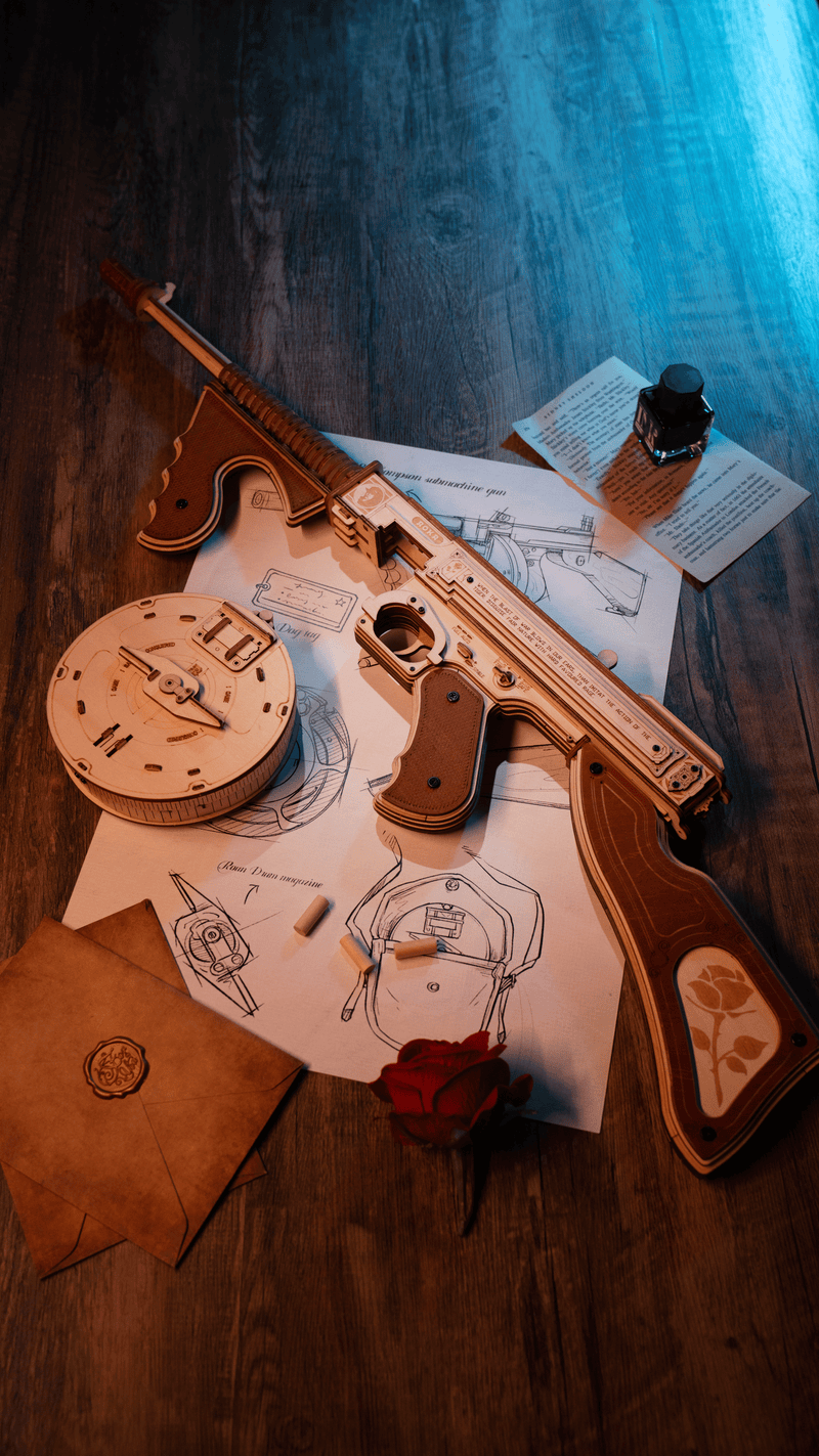 Thompson Submachine Gun, in display