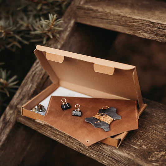 Make Your Own Leather Pouch collectible from Lucas Ruth Leather Goods