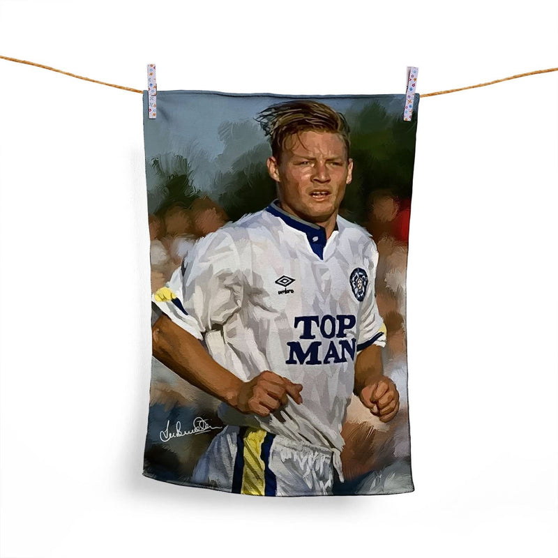 Lee Buccilli - David Batty - Microfibre Tea Towel collectible from https://britishmade.gifts/