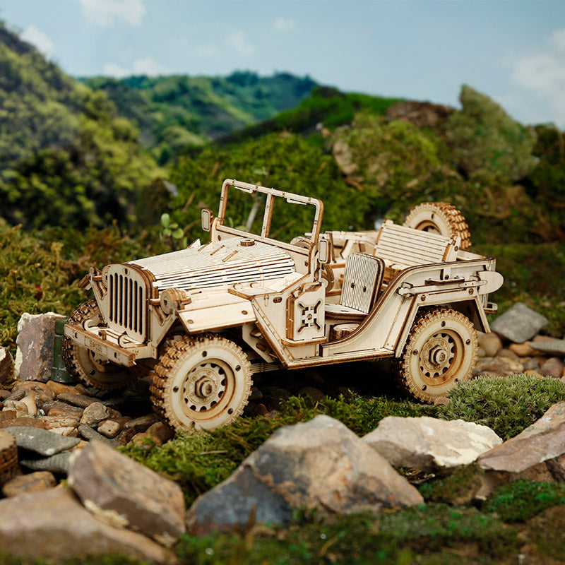 Army Field Car, side angle