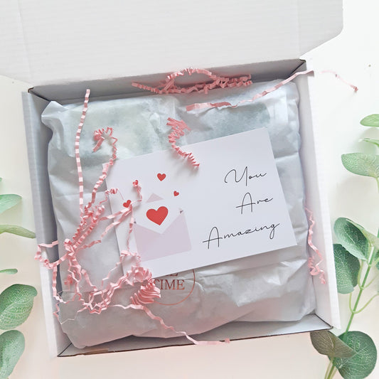 MUM & BABY GIFT BOX UK | THE NURTURE SET, alternate view