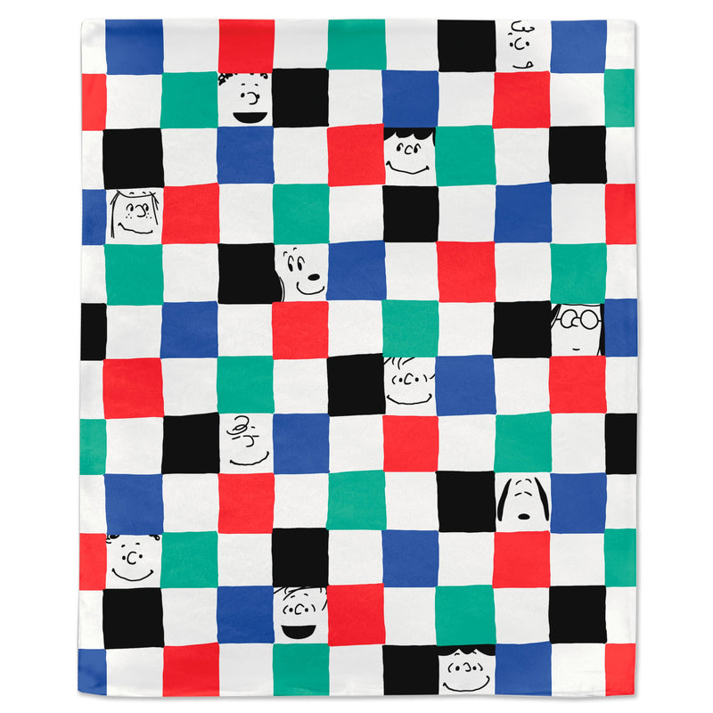 PEANUTS™ Gang & SNOOPY Checkered Blanket