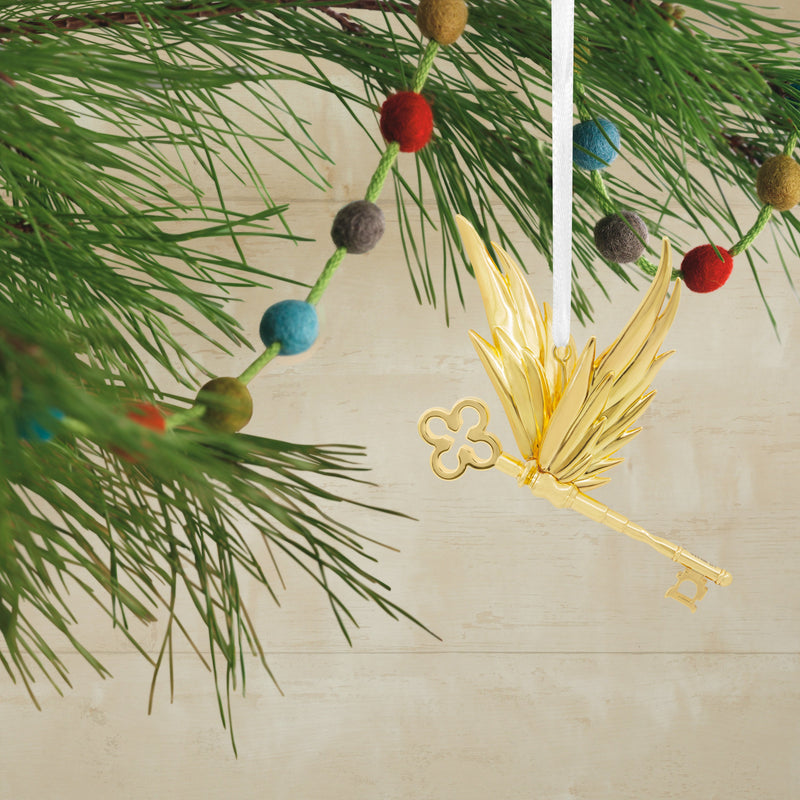 Premium Collectable Harry Potter™ - Winged Key Ornament