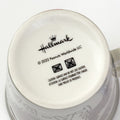PEANUTS™ SNOOPY Colour Changing Ceramic Travel Mug with Lid