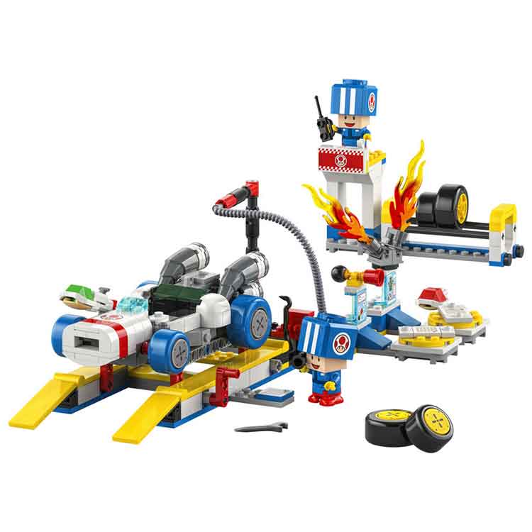 LEGO 72035 Mario Kart – Toad's Garage, alternate view