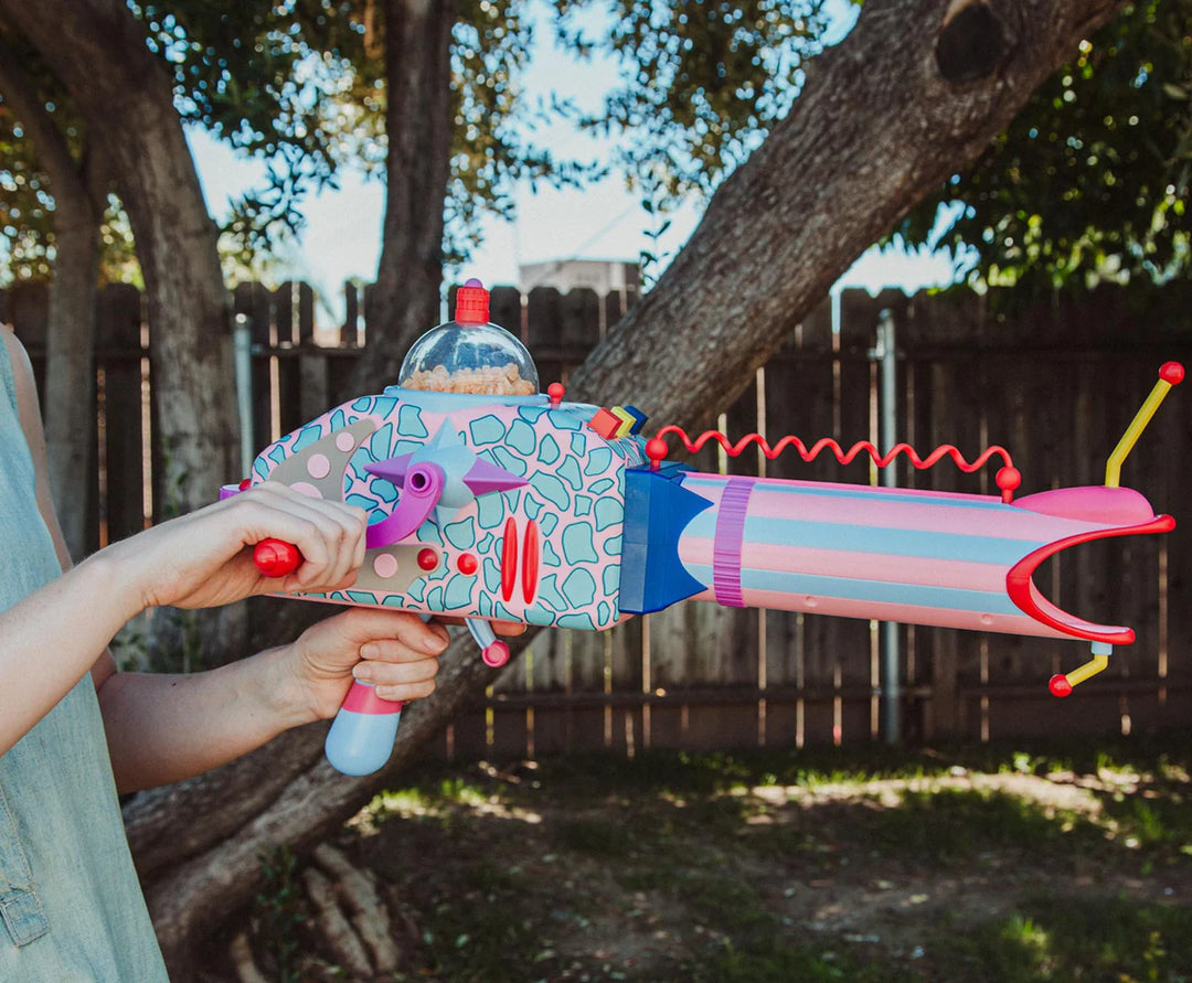 Killer Klowns From Outer Space 24" Popcorn Bazooka Electronic Prop Replica