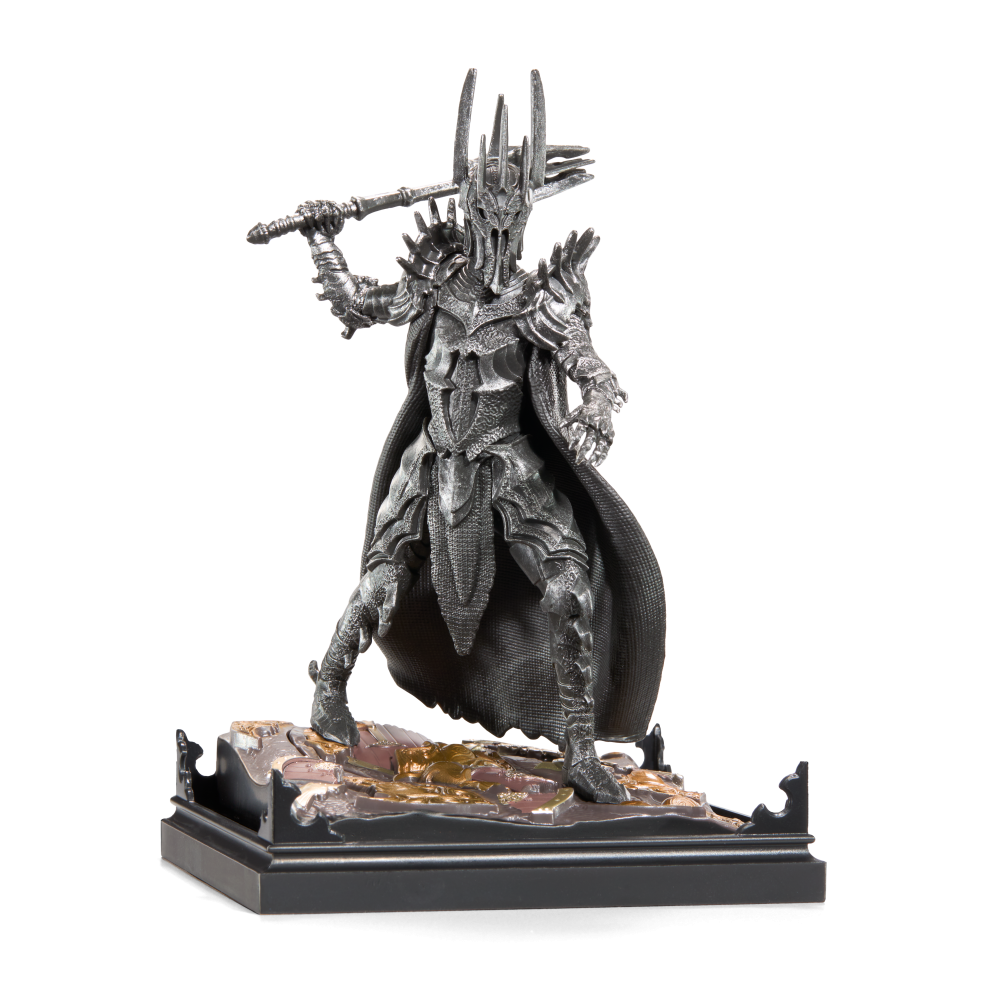 Noble Collection Sauron The Lord of the Rings Diorama Figure