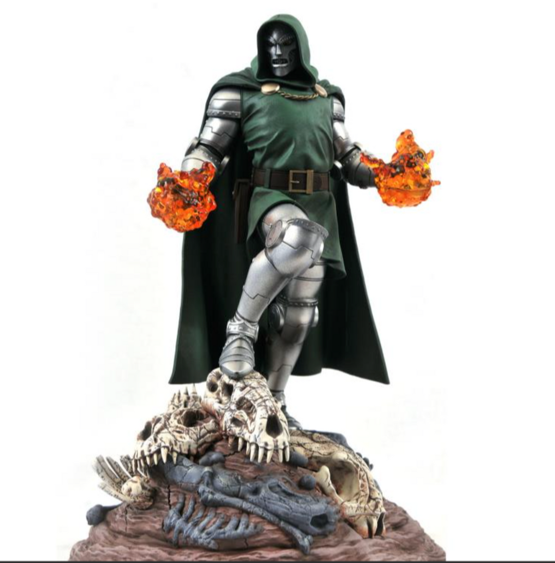 Marvel Gallery Doctor Doom Figure Diorama