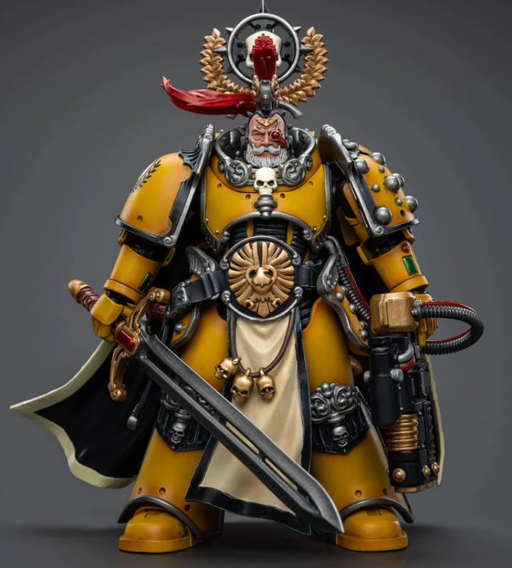 Warhammer 40k Imperial Fists Legion Praetor with Power Sword 1/18 Scale Figure