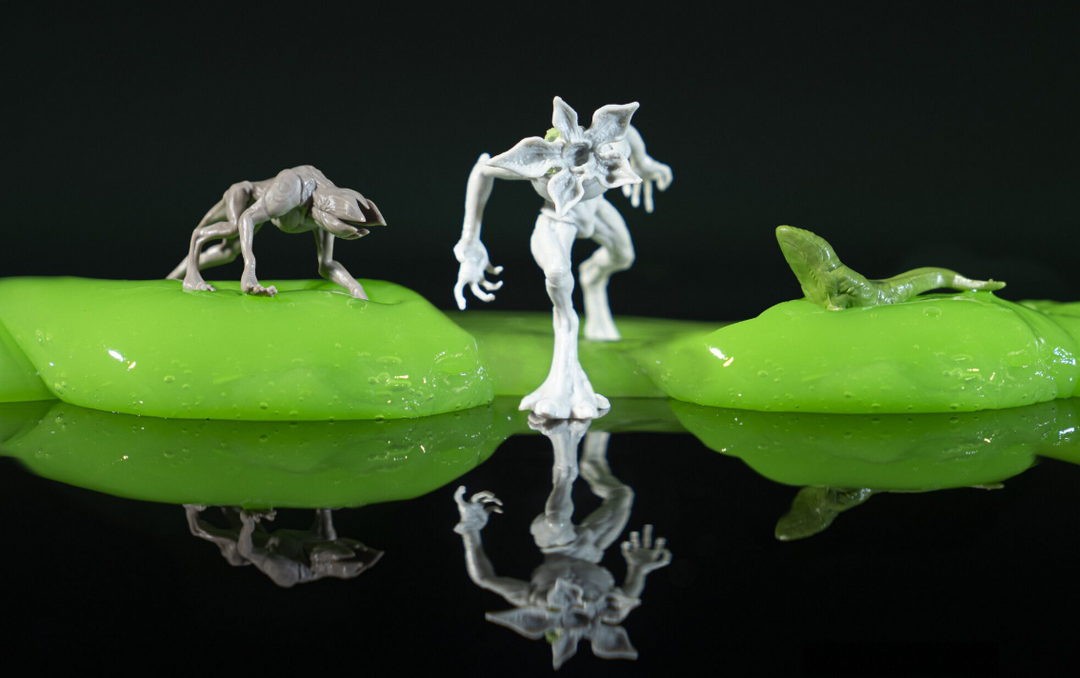 Stranger Things 2in Blind Box Slime Vials Asst