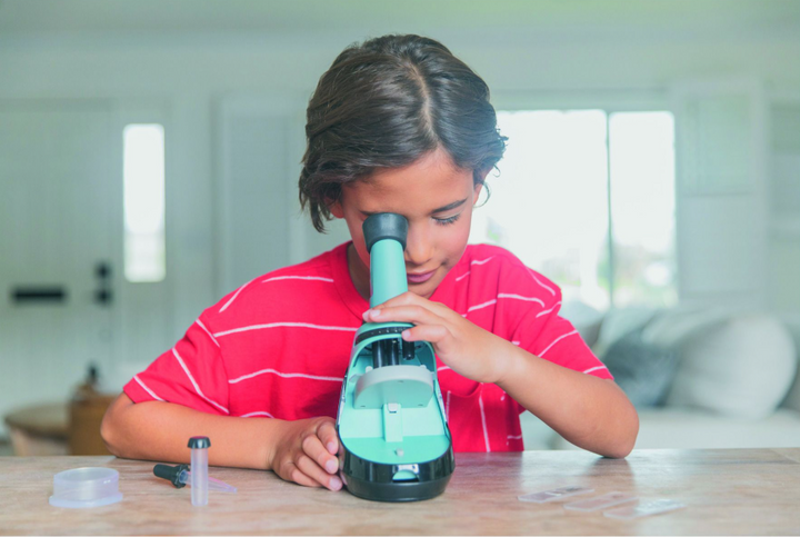 GeoSafari Microscope Science Set