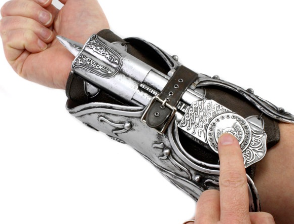 Assassin's Creed 2 - Role Play Gauntlet Replica - The Hidden Blade Of Ezio Auditore