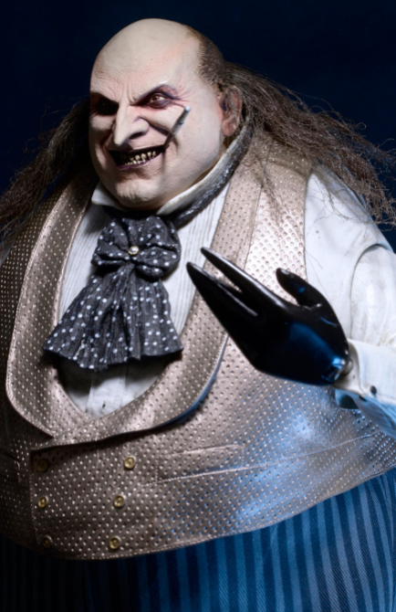 Batman Returns Mayoral Penguin 1/4 Scale Figure - Danny Devito, rear view