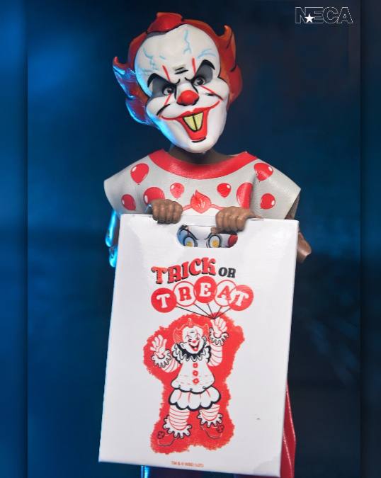 Ben Cooper X It (2017) - Pennywise 6 Clothed Figures (Series 9), close-up detail