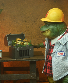 Dinosaurs Wesayso Earl Sinclair Ultimate 7 Scale Figure, side angle