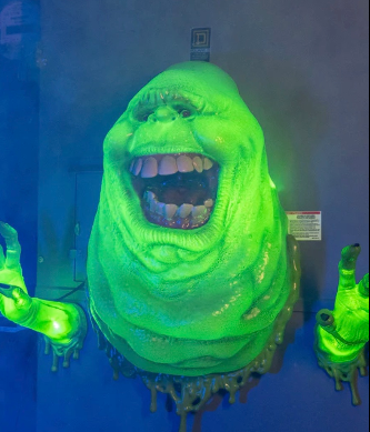 Ghostbusters - Slimer Glowing Wallbreaker, side angle