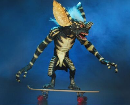 Gremlins Evolution Of The Gremlin 7 Scale 30th Anniversary 3-Pack Box Set, size reference