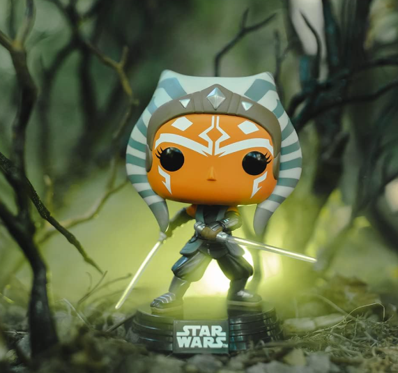 Star Wars Ahsoka with Lightsabers Funko Pop !, alternate view
