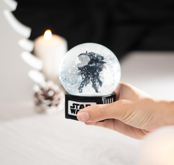 Star Wars Snow Globe