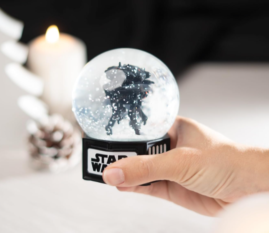 Star Wars Snow Globe