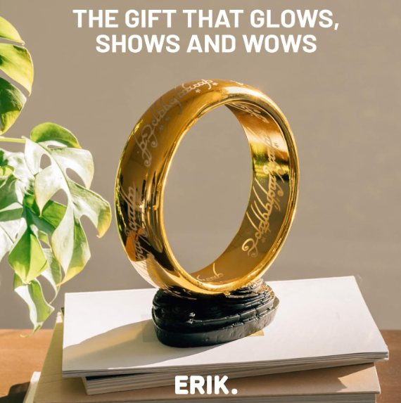 The Lord Of The Rings One Ring Lamp, close-up detail