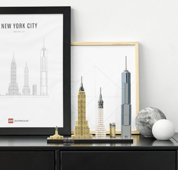 LEGO 21028 Architecture New York City: Skyline Building Set, alternate view