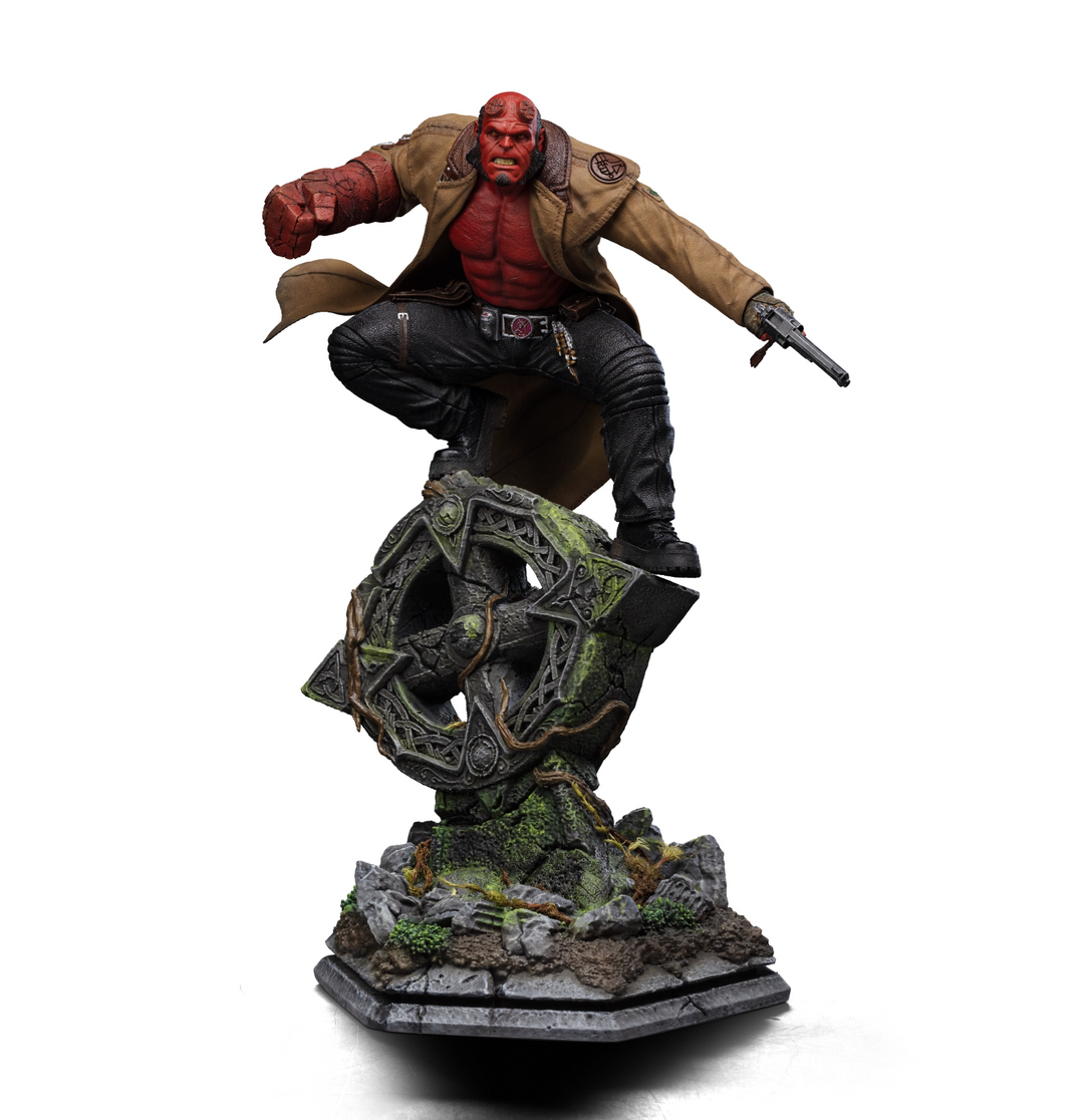 Iron Studios Hellboy II: The Golden Army Battle Diorama Series Hellboy 1/10 Art Scale Limited Edition Statue