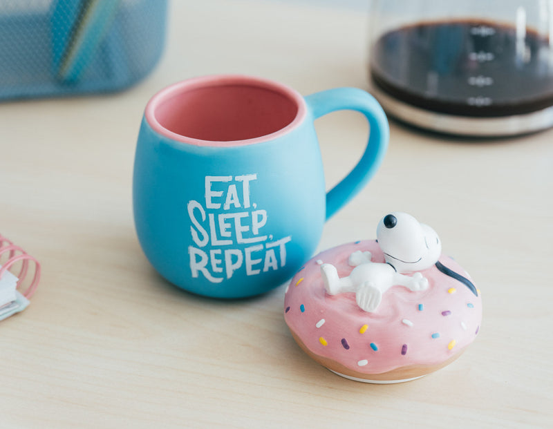 Peanuts Snoopy Donut 3D Mug with Lid 500 ml