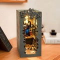 Rolife Magic House DIY Book Nook Shelf Insert TGB03, packaging shot