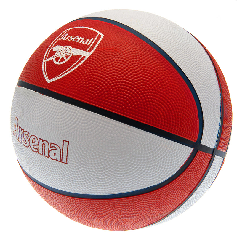 Arsenal FC Basketball, side angle