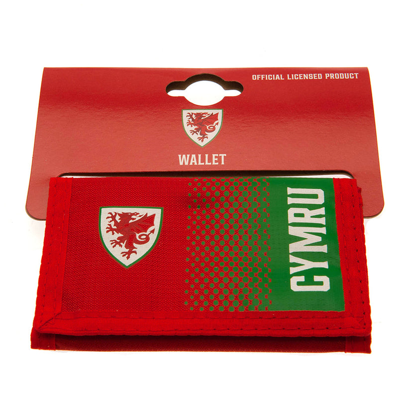 FA Wales Fade Wallet, close-up detail