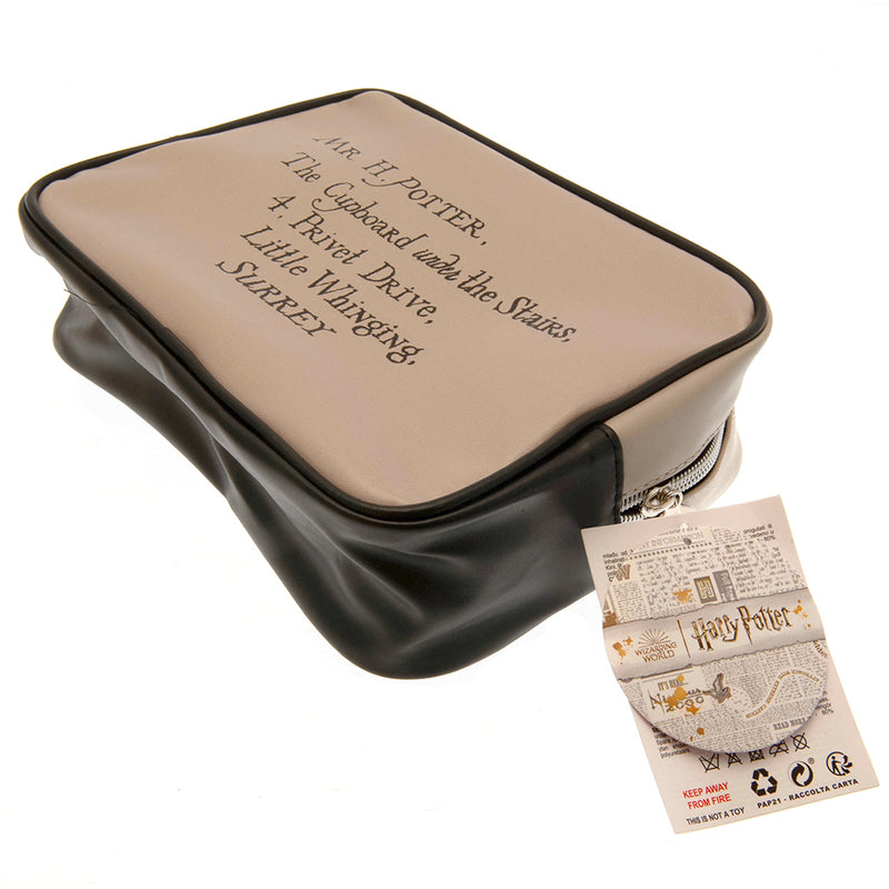 Harry Potter 2 Piece PU Wash Bag Set, packaging shot