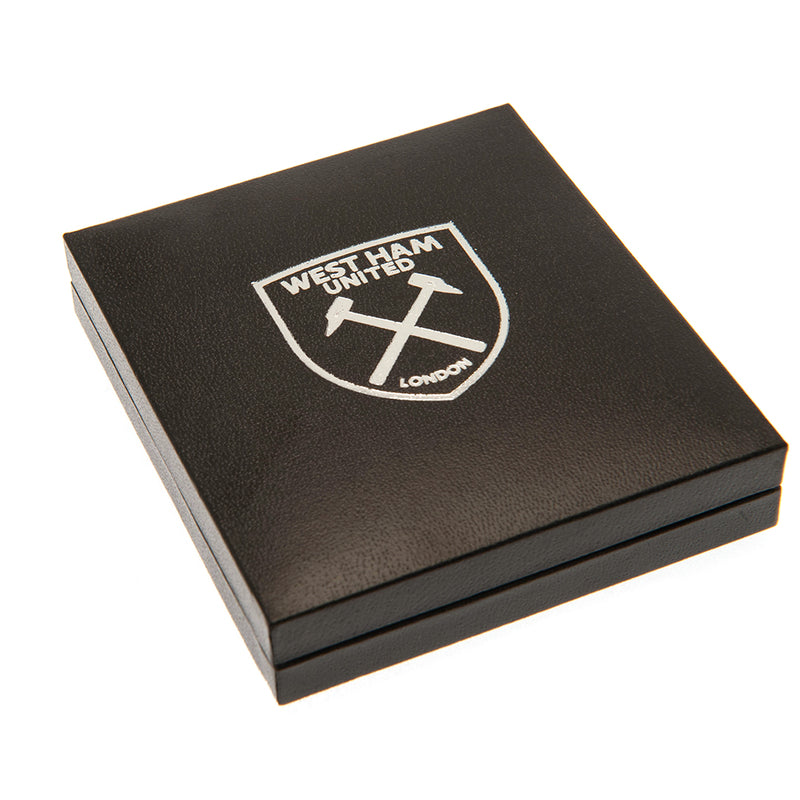 West Ham United FC Stainless Steel Heart Necklace, close-up detail