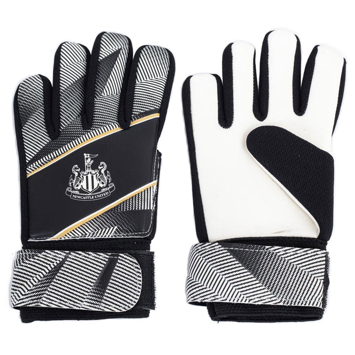 Newcastle United FC Goalkeeper Gloves : Size - Kids