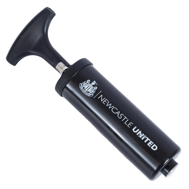 Newcastle United FC Signature Gift Set, close-up detail