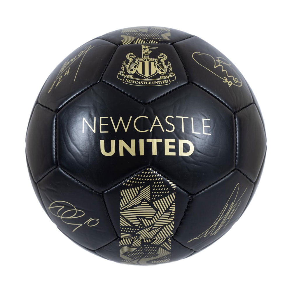 Newcastle United Signatures Gold Phantom Skill Ball