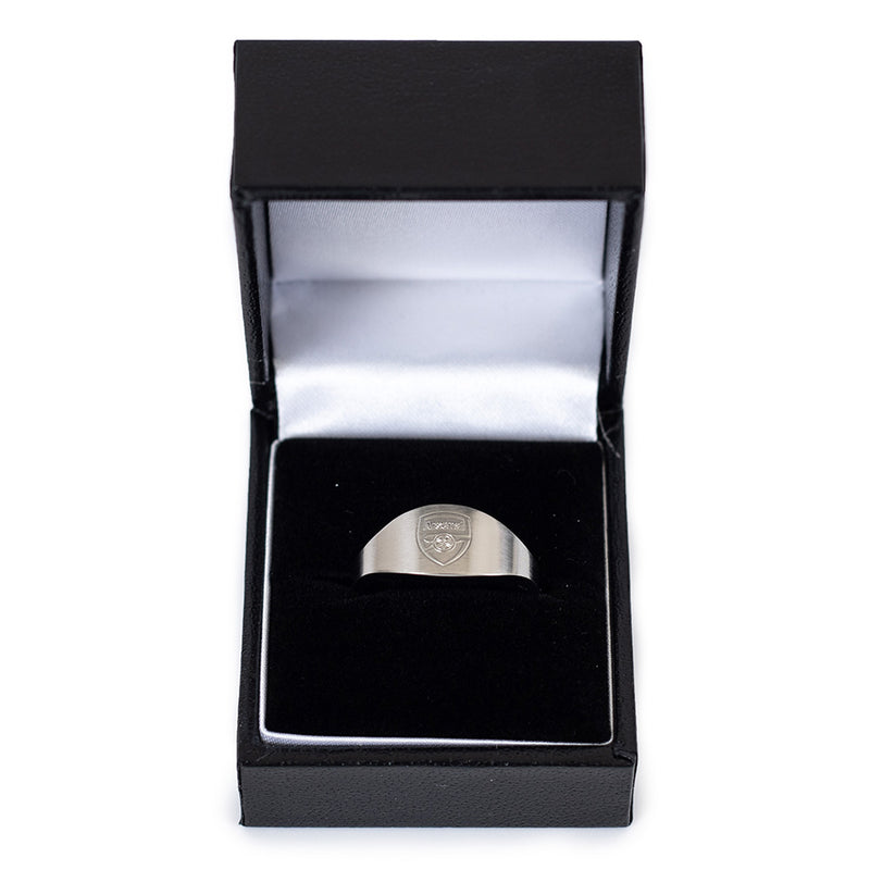 Arsenal FC Oval Ring Small, close-up detail