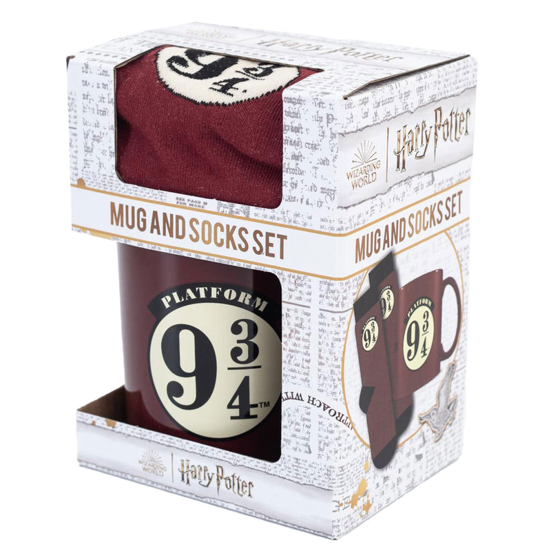 Harry Potter 9 & 3 Quarters Mug & Sock Set, rear view