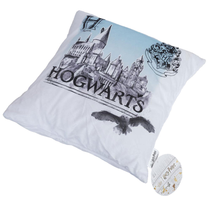 Harry Potter Hogwarts Velvet Feel Cushion, close-up detail
