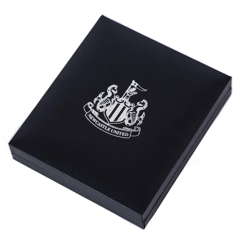 Newcastle United FC 18ct Gold Plated on Silver Pendant & Chain, side angle
