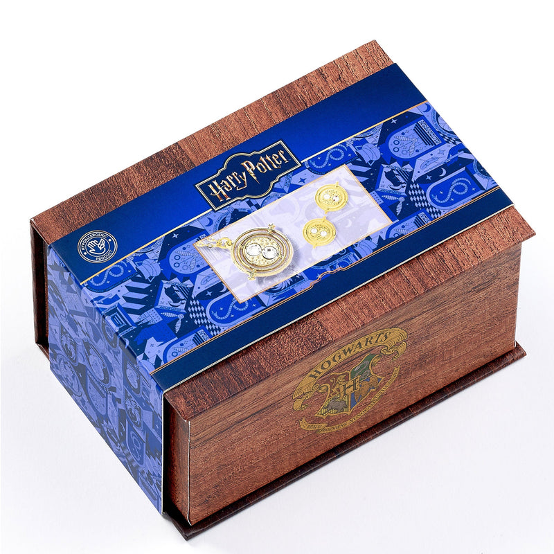 Harry Potter Time Turner Necklace & Earrings Gift Box, close-up detail