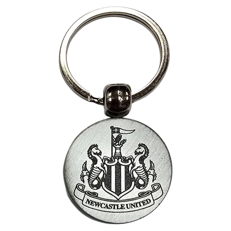 Newcastle United FC Antique Keyring & Badge Set, alternate view