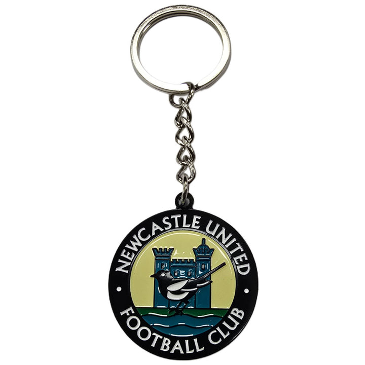 Newcastle United FC Retro 76-83 Crest Keyring & Badge Set