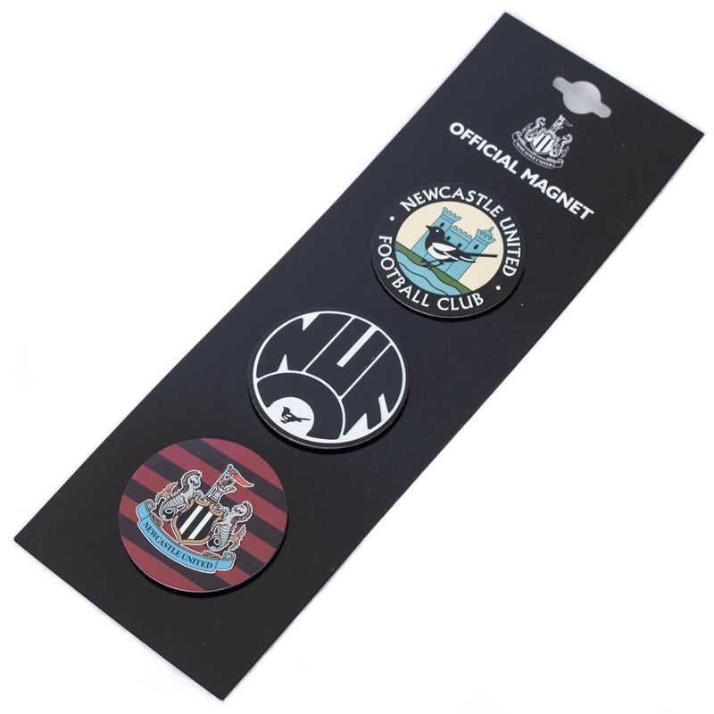 Newcastle United FC 3pk Retro Fridge Magnet Set, packaging shot
