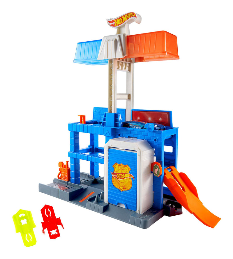 Hot Wheels City Downtown Police Tower Playset - Image