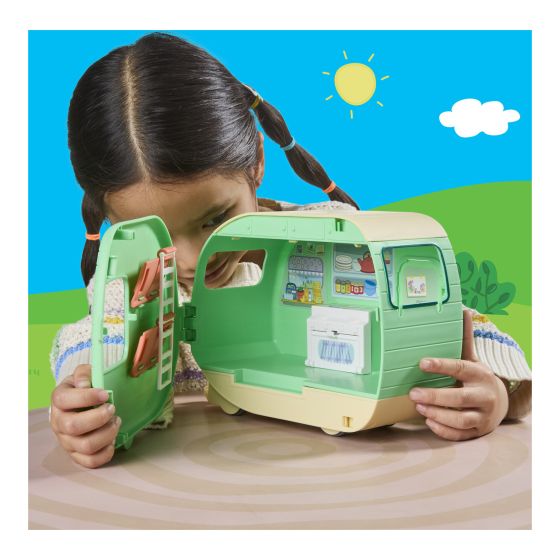 Peppa Pig Three Little Piggies Caravan