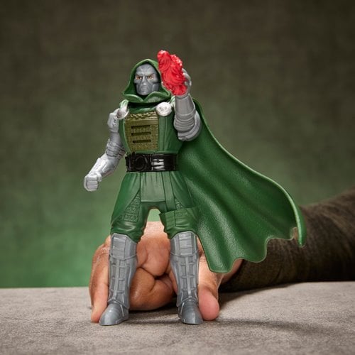 Marvel Avengers: Doomsday Doctor Doom Action FX Figure display view