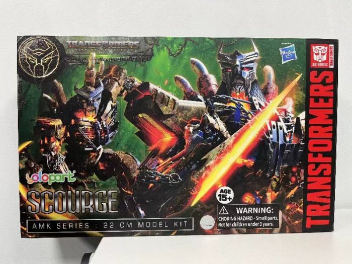 Transformers - Model Kit 22cm Scourge